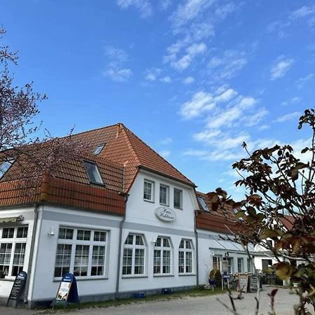 Pension & Restaurant Haus Hiddensee Kloster Exterior photo